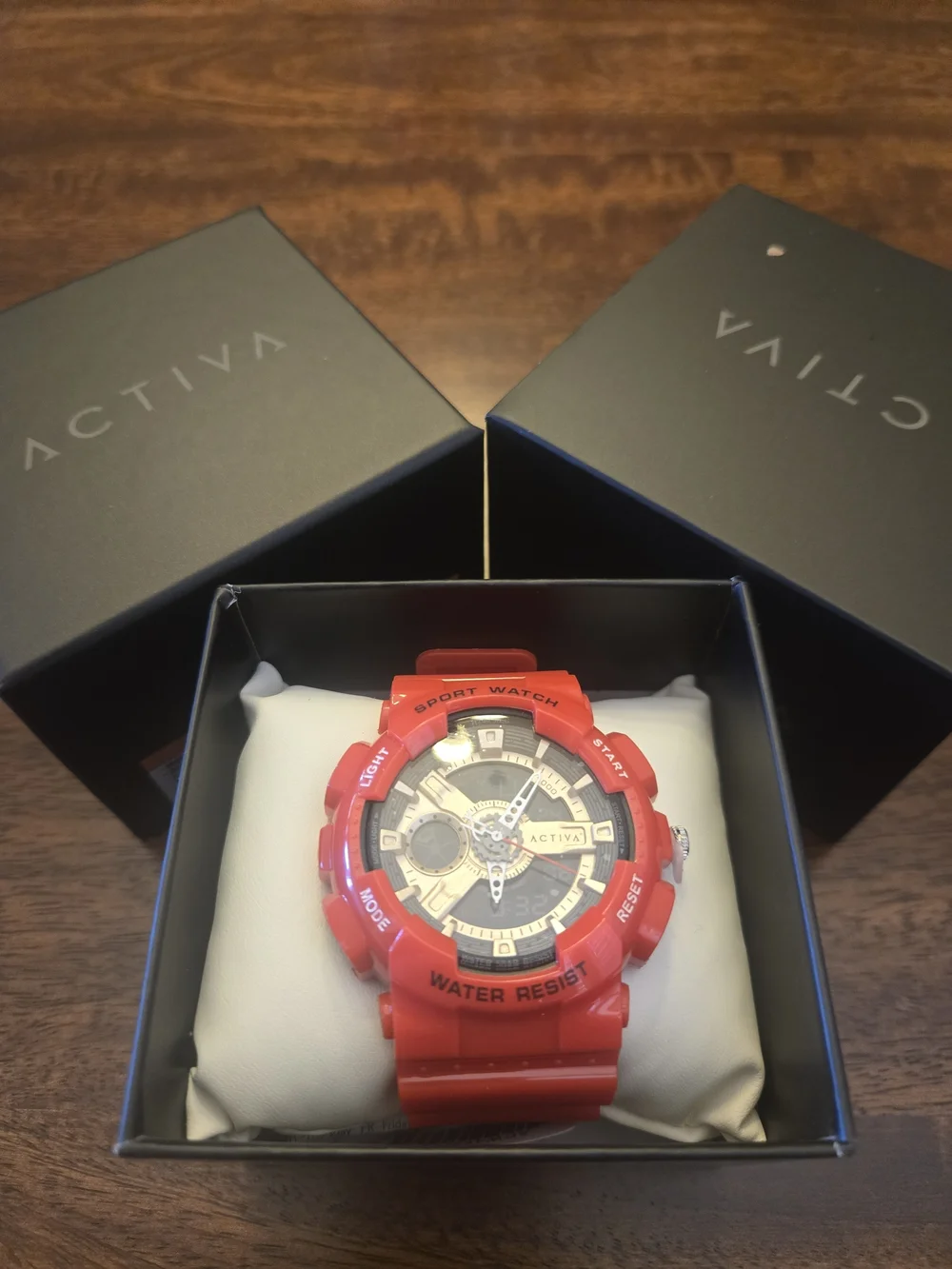 Invicta	 Activa Pixel X Digital Men's Watch - 50mm. Red (ACW499-004)